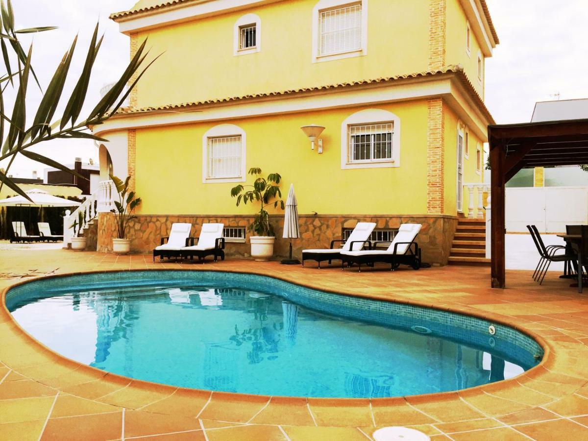 Villa Beach & Golf Puerto Marino Exterior foto